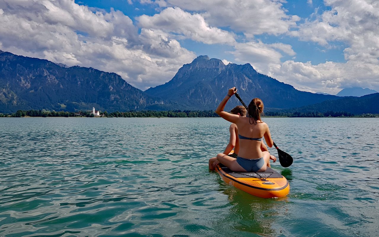 Badespass am Forggensee - Schloss Neuschwanstein
